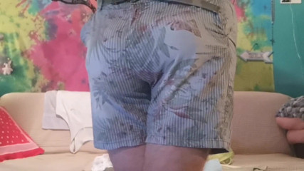 Monster_Meat_: Aceste pantaloni scurți sunt strâmte și mici pentru mine acum