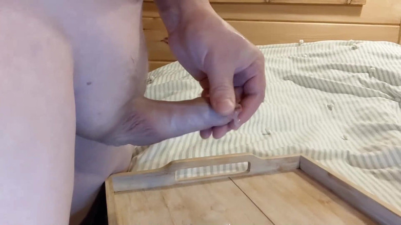 uncutcollegeguy: Masturberen, verschillende camerahoeken proberen (klaarkomen aan het einde)