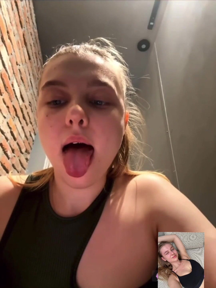 JuiceLussie: Extremo anal fodendo com pau grande