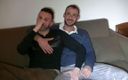 Gaybareback: 포르노 캐스팅을 위해 Eli Shaim에게 맨발로 따먹히는 Alenzo