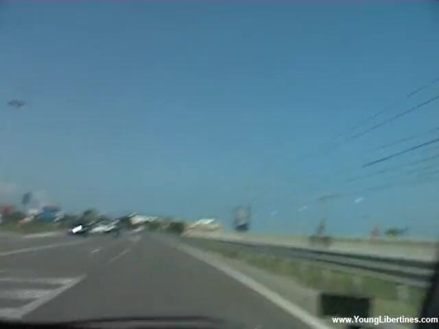 Young Libertines: 흑인 대물 자지와 섹스하는 BJ