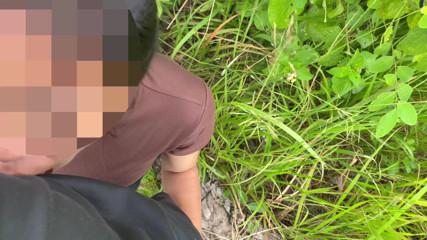Pinay Shena Mae: Spermă înghițită în public.