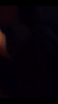Não sou fodida há uma semana. Eu realmente preciso de sexo selvagem. um homem que vai me dar um boquete forte, me fode na minha boca, me faz