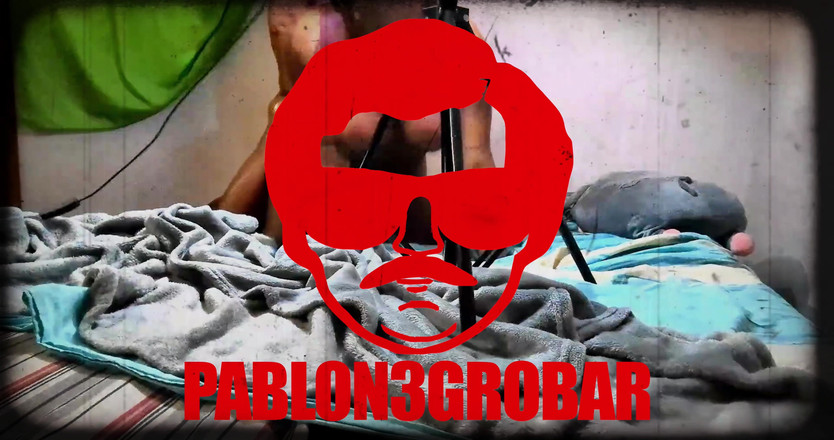 PABLO N3GROBAR: 800 sporco, Non circonciso, Direttamente dal barrio Latina Banger