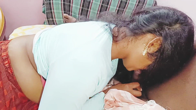 Telugu honey lips: तेलुगु जोड़ा गाय लड़की की चुदाई, तेलुगु गंदी बात।