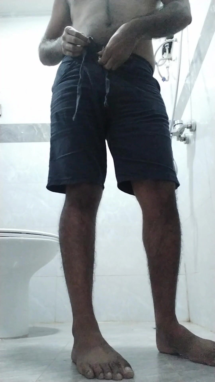 Liam Brandon: Mostrando bunda