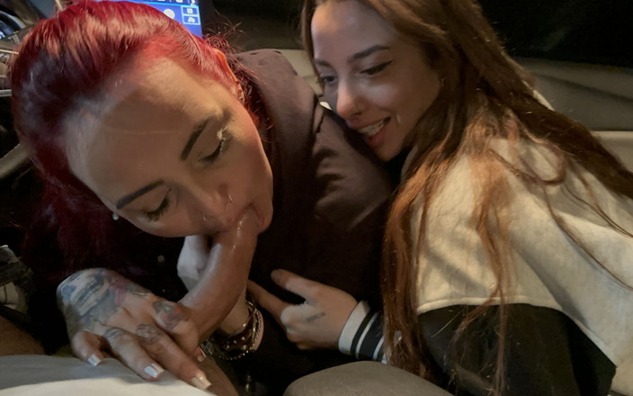 SoldierHugeCock: De betalar för sin transport genom att ge mig en...