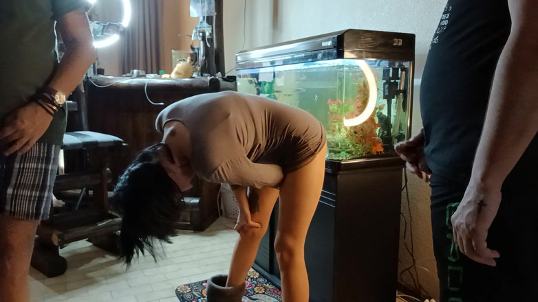 Mysticbabe8: Mereka menantangku untuk melakukannya dan bilang aku tidak mau, jadi...