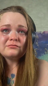 Zeer lelijk en wanhopig snikkend na een lange dag