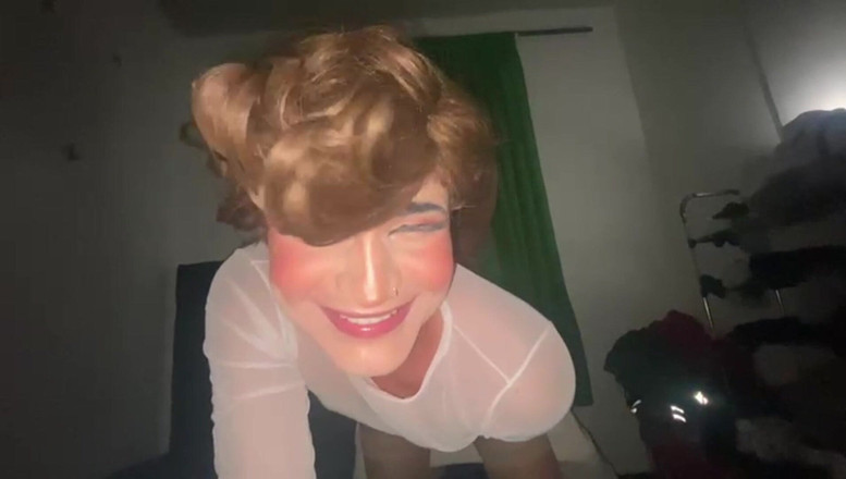 KenPrince: 그녀는 체육관에서 만난 남자와의 음울한 관계를 오랫동안 기다려왔다