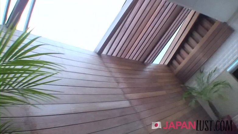 Japan Lust Gold: Dünner japanischer teenager, großer pOV-creampie in enger muschi