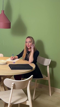 Unglaubliche MILF-besetzungen. La Perla Rubia, Perverse Mama in Pepeporn