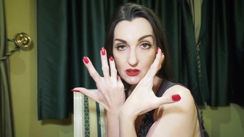 Lady Victoria Valente: Sapık mastürbasyon talimatları: kendi yüzüne boşalma!