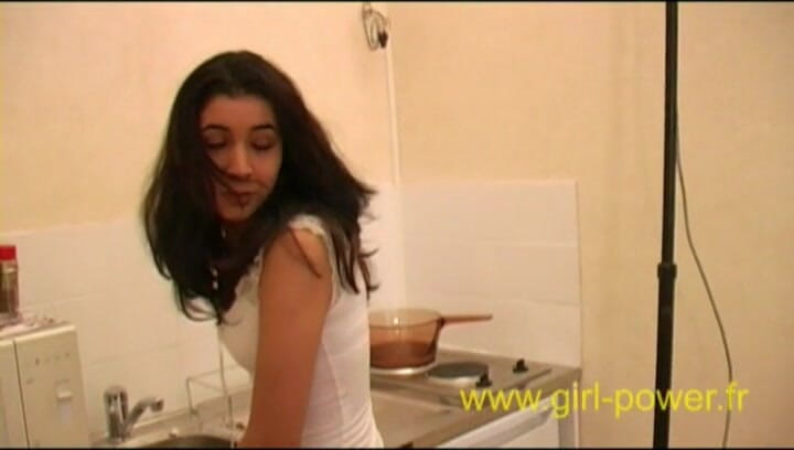 Girl P: Gp-025 - Chaptire 2