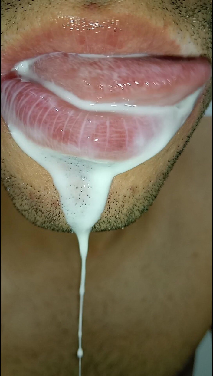 Rey rey: I Want Your Milk in My Mouth, Tongue, Long Tongue...