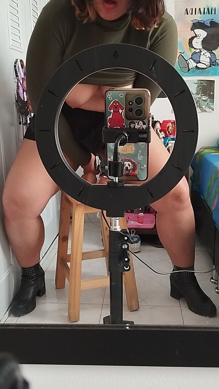 Nana Bela: Sexy Frente Al Espejo