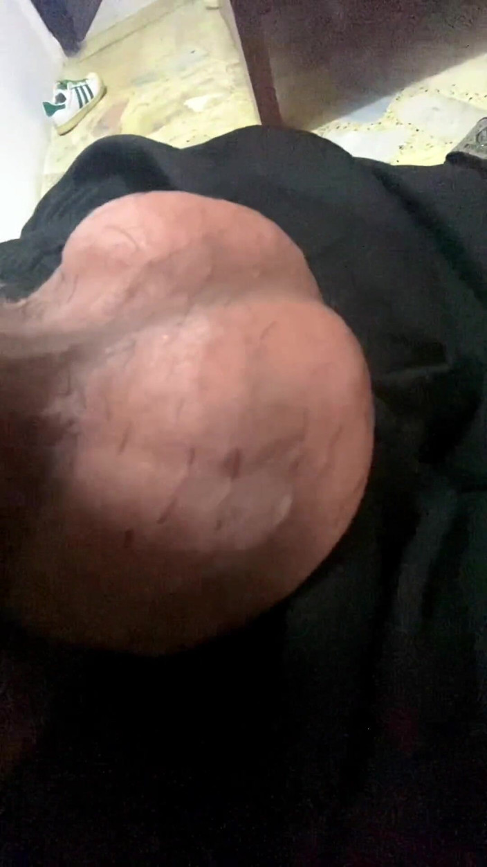 Latin mature king: Has Visto Una Verga Tan Dura?