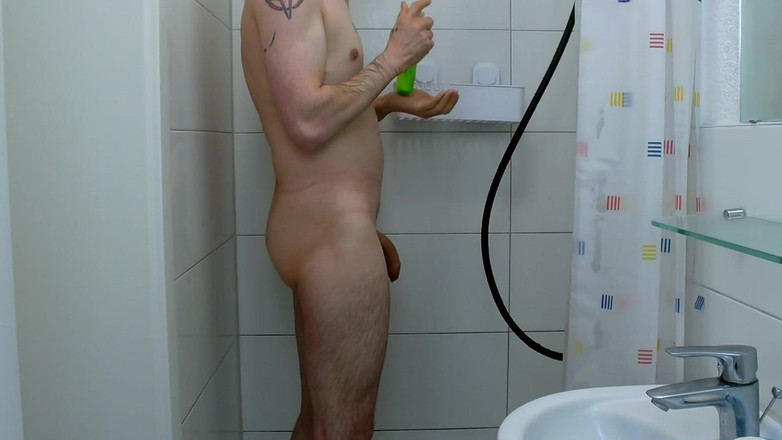 Danny Solo: Prysznica