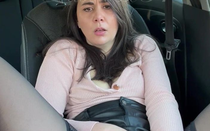 Labouisse31: Multigodes voiture (дупа, сквірт)