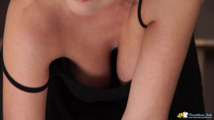 DownblouseJerk: Più divertimento per me - JOI