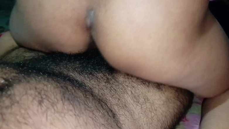 Bithi69gril: ¿Quién quiere ver el video emocionante de tu india favorita,...