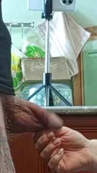 Po głębokim lodzik macocha wypluła spermę