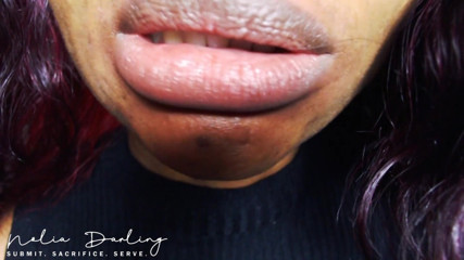 Kneel to Nolia: Chewing gum ASMR