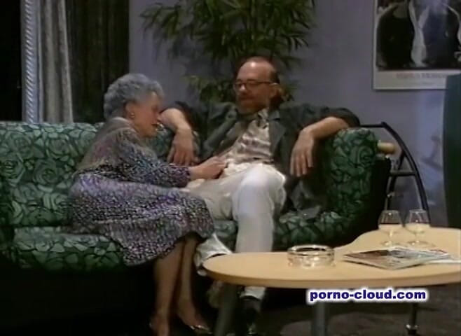 Porno Cloud: Porn club granny