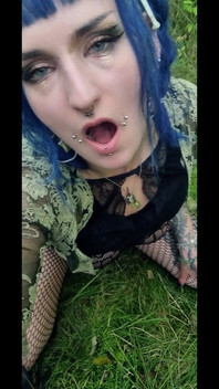 Goblingirly - Outdoor and Horny