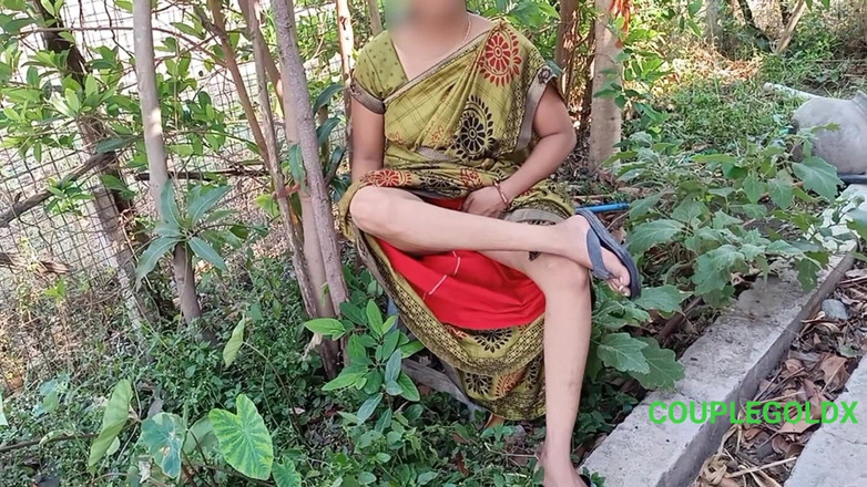 Sexy Komal: Komm, hast du ein Brodeln? Soll ich auf dem Lande...