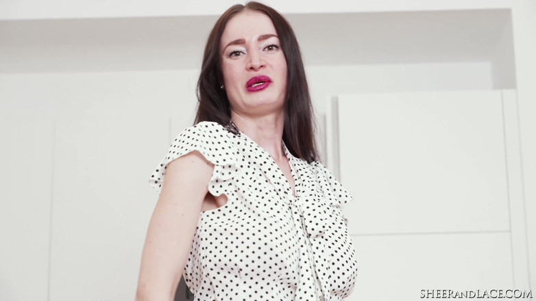 Sheer & Lace: สาวเช็ก Silvia Sin กางเกงน่องบางเย็ดหีด้วยดิลโด้