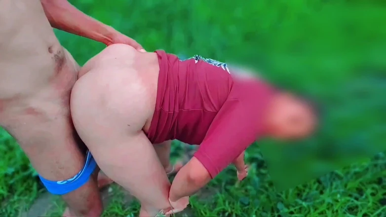 Your_aisha: Hintli köylü kız sıkı amcık xxx video, açık havada desi...