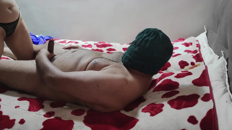 Cuckold Arabic: Sexo árabe infiel compartiendo esposa morocan