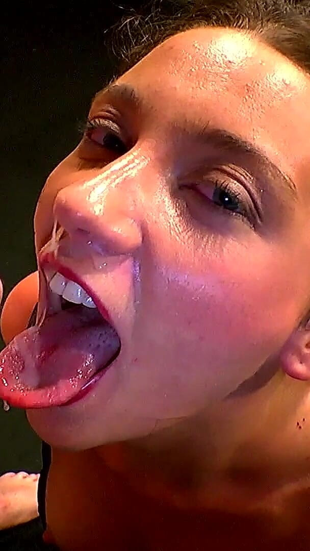 GGG John Thompson Studio: Ggg - Julie Em Bukkake Gangbang Esperma Sobrecarga