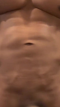 Jsem tady sama, pojď se ke mně