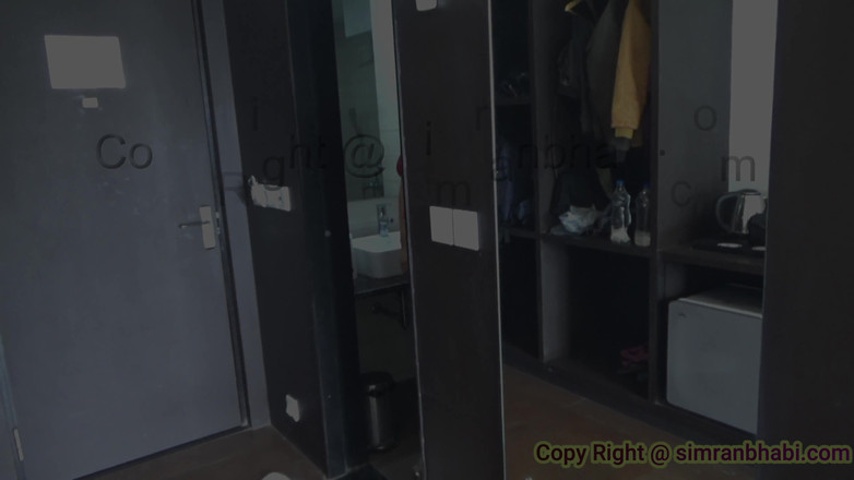 Sexwithsimran: Simran macht romantik mit ihrem freund im hotelzimmer