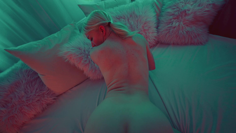 Jolie Lyon: Meine gruselige freundin in meinem zimmer