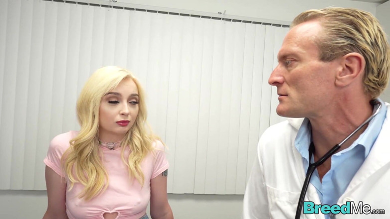 BreedMe: Doğal olmayan konsept-seksi sarışın Lexi Lore dölleme