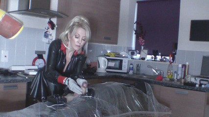 British Domination: Rękawiczki elektryczne do kutasa