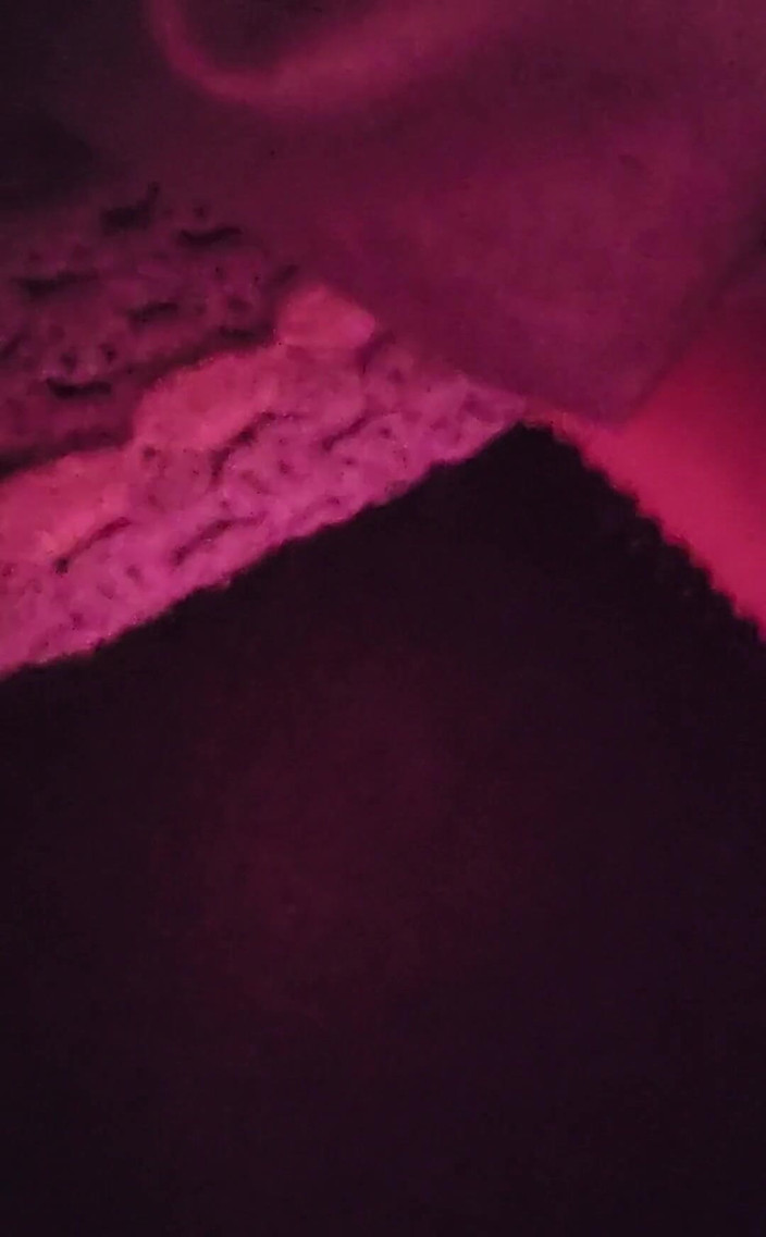 Raven Willow: 1 pikantní hlasitý a šťavnatý prd pro všechny vás páchnoucí milovníci...