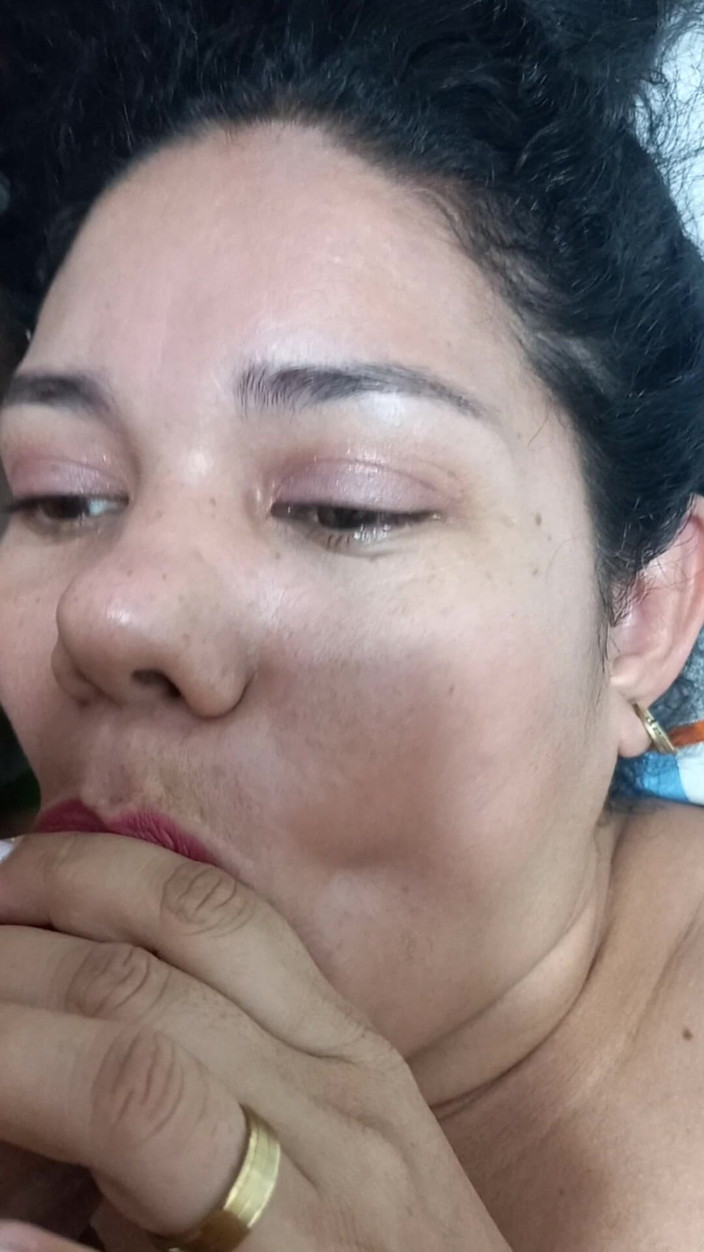 Valkyrie and Luigy Couple: 躺着口交