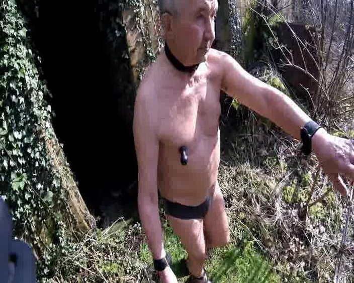 Andy: コスチュームをプレイする