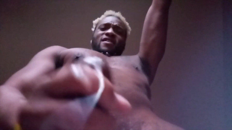 Kennie Jai: Kenniejai sục cu cho hàng xóm - cận cảnh bắn tinh...