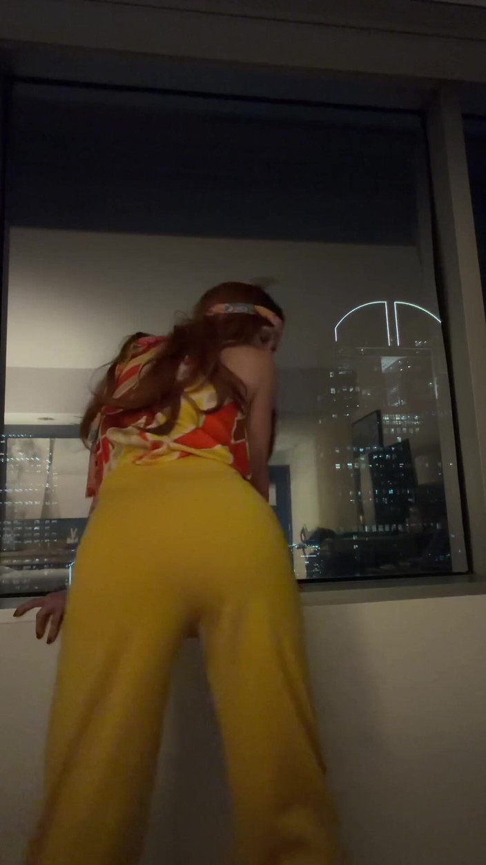 YourFavoriteMommy: Ruiva groovy menina