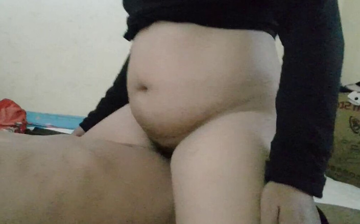 House wife: Cowok luck ngentot cewek ini sampai dicrot di dalam