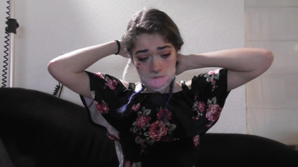 Restricting Ropes: Luna Grey - valentine gag testning