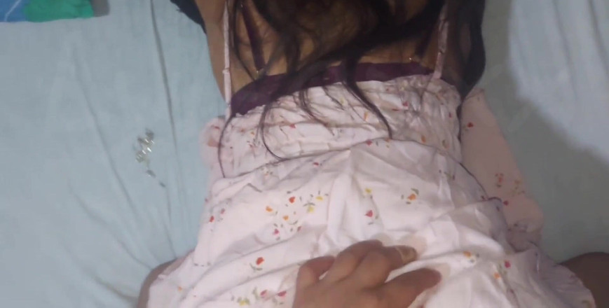 Lylsexxx: Onunla bir partide tanıştım ve sonunda yarağını verdim