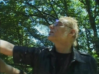 XTime Vod: Menjilat pepek menghisap zakar dan berkongkek pepek di kolam renang