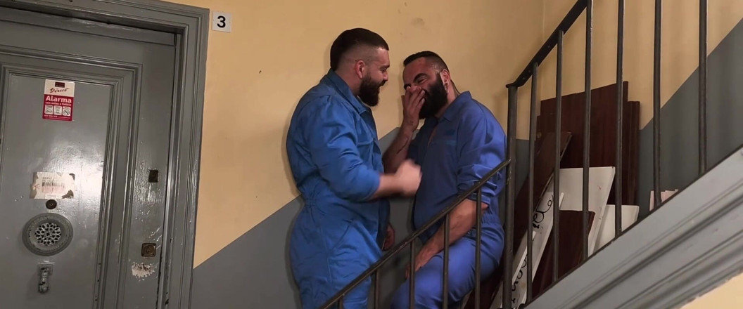 The Bearded Master: Kokmuş işçiler. Terli musky peynirli adam kokar sidik fetişi