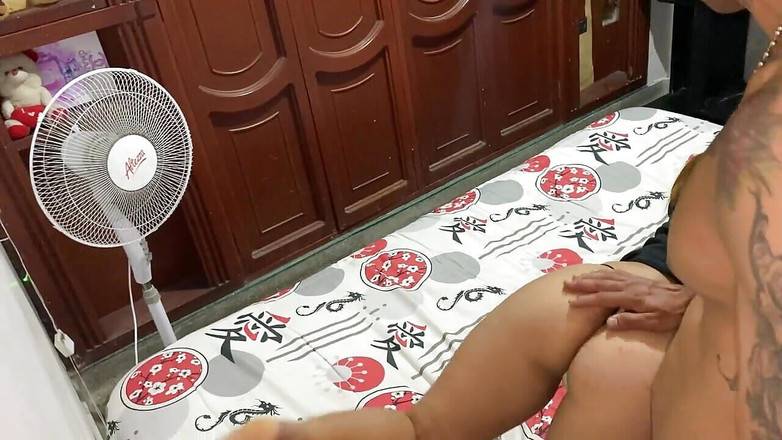 brenda paola rojas villasmil: मेरा सौतेला भाई मुझे सेक्स सबक देता है